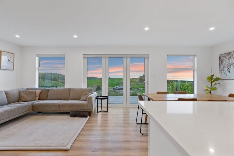 Photo of property in 956b Whakamarama Road, Whakamarama, 3179