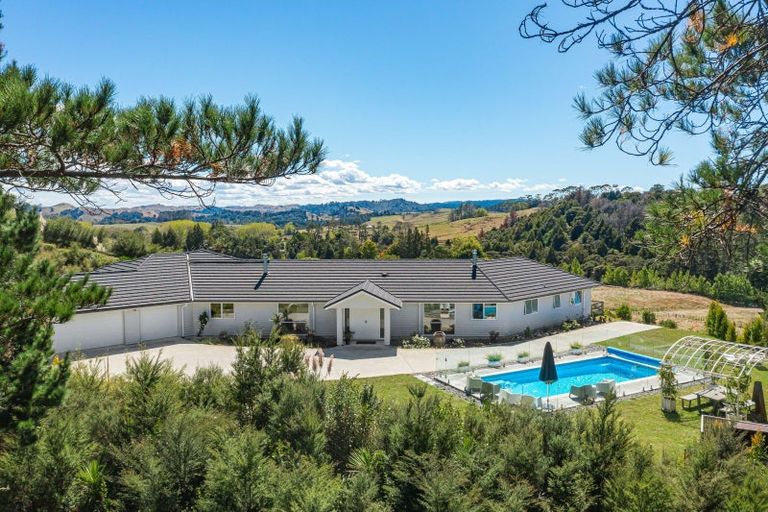 Photo of property in 251 Monowai Road, Wainui, 0994