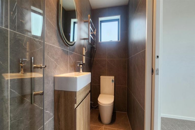 Photo of property in 17 John Gray Street, Papakura, 2110