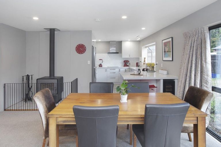 Photo of property in 271 Queenspark Drive, Parklands, Christchurch, 8083