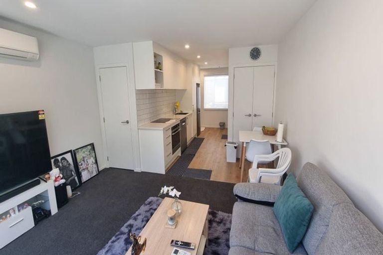 Photo of property in 14/3234 Great North Road, New Lynn, Auckland, 0600