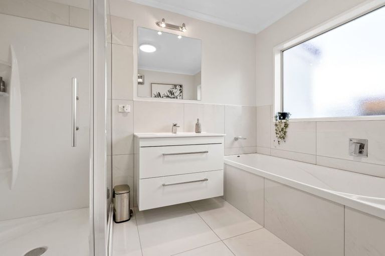 Photo of property in 41 Mcfadden Drive, Mosgiel, 9024