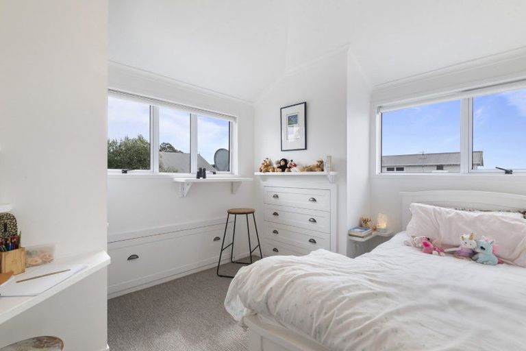 Photo of property in 74 Princes Street, Northcote Point, Auckland, 0627