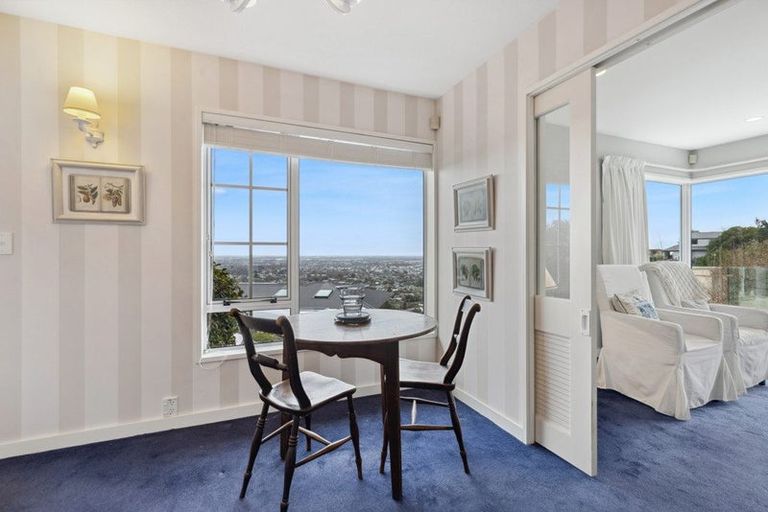 Photo of property in 1/27 Lookaway Place, Huntsbury, Christchurch, 8022