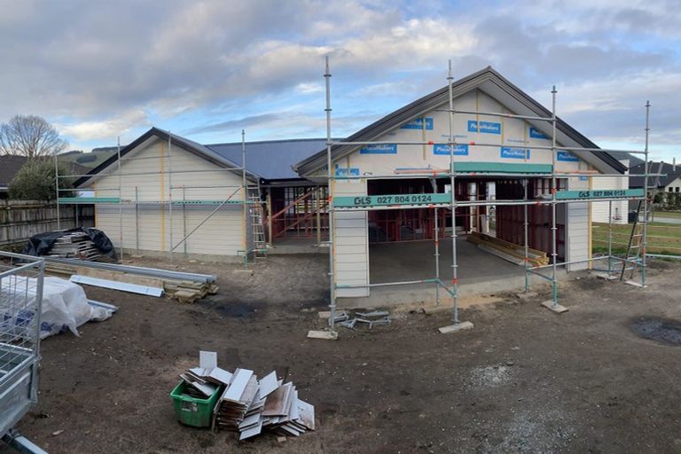 Photo of property in 97 Lisland Drive, Kinloch, Taupo, 3377