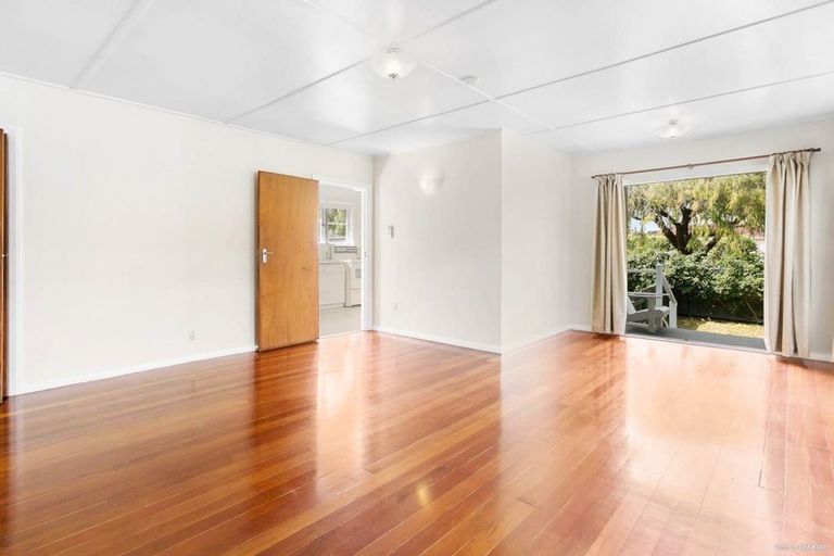 Photo of property in 9 Lambeth Road, Mount Eden, Auckland, 1041