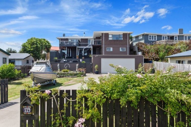 Photo of property in 119 Harbour Road, Ohope, 3121