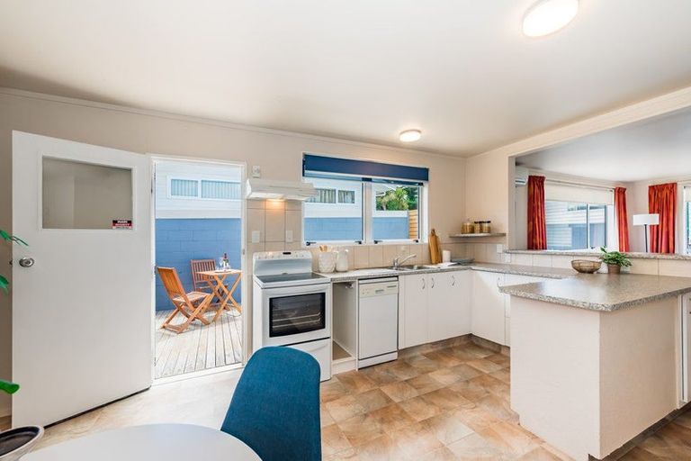 Photo of property in 197 Matai Road, Raumati Beach, Paraparaumu, 5032