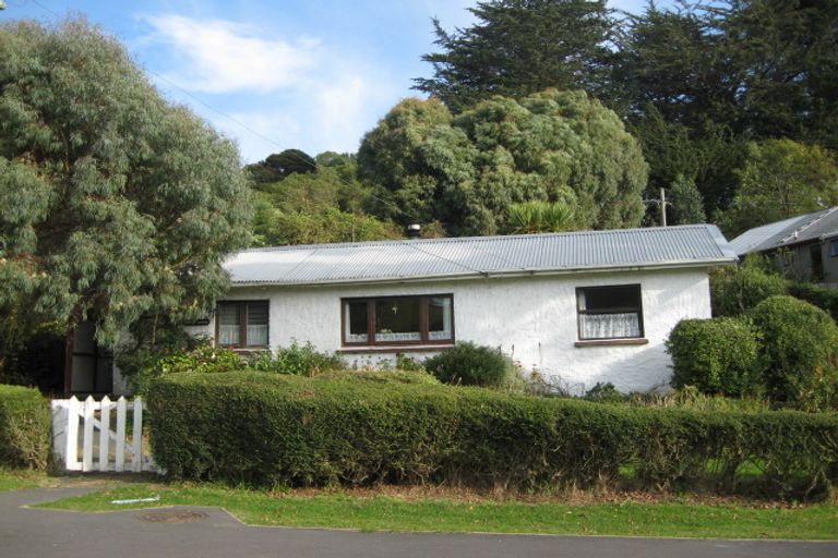 Photo of property in 18 Allans Beach Road, Portobello, Dunedin, 9014