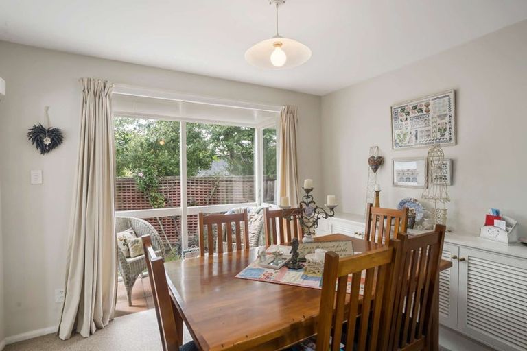 Photo of property in 302a Greers Road, Bishopdale, Christchurch, 8053