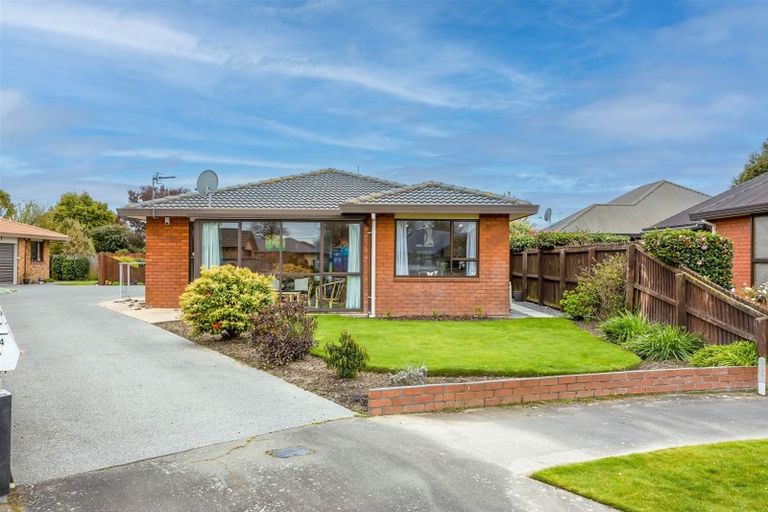 Photo of property in 2/24 Kingrove Street, Bishopdale, Christchurch, 8053