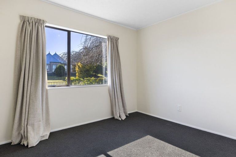 Photo of property in 9 Hammersmith Street, Richmond Heights, Taupo, 3330