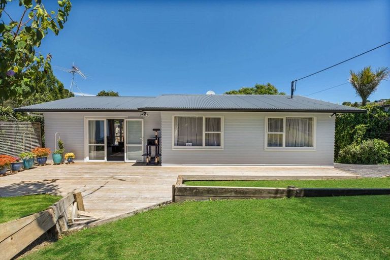 Photo of property in 91 Willerton Avenue, New Lynn, Auckland, 0600