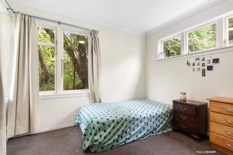Photo of property in 14 Terawhiti Terrace, Karori, Wellington, 6012