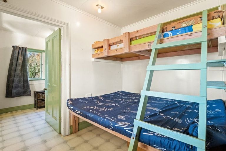 Photo of property in 58 Shag Point Road, Shag Point, Palmerston, 9482