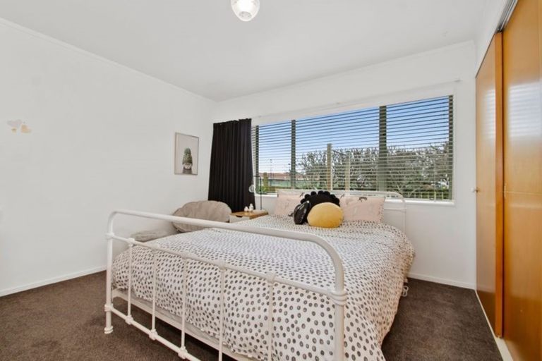 Photo of property in 5/17 Youngs Road, Papakura, 2110