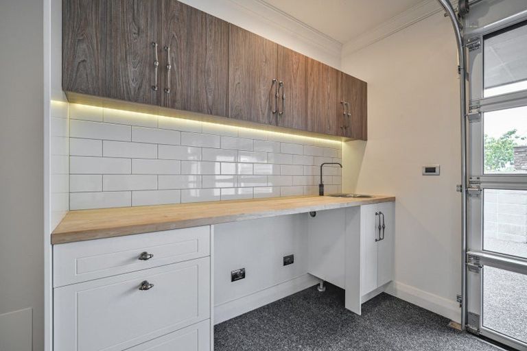 Photo of property in 127 Arataki Road, Havelock North, 4130