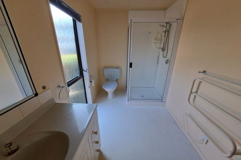 Photo of property in 36b Ashton Fitchett Drive, Brooklyn, Wellington, 6021