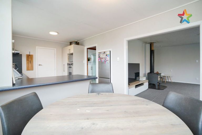 Photo of property in 6 Paisley Street, Kew, Invercargill, 9812