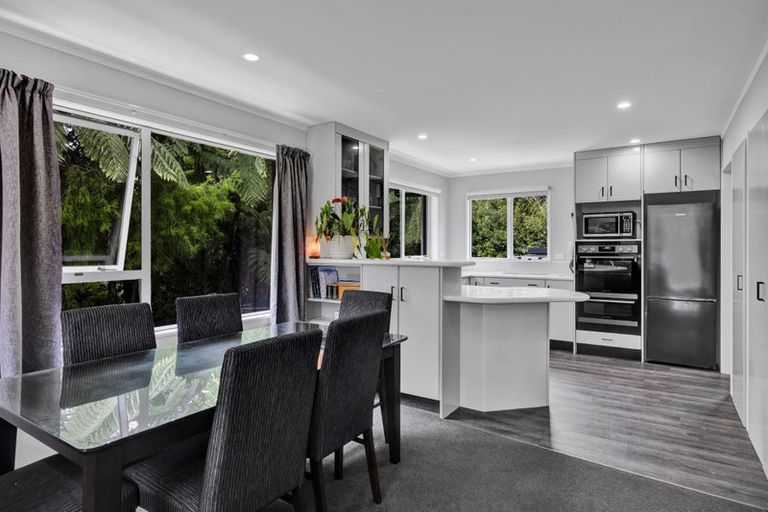 Photo of property in 21 Tainui Terrace, Inglewood, 4330