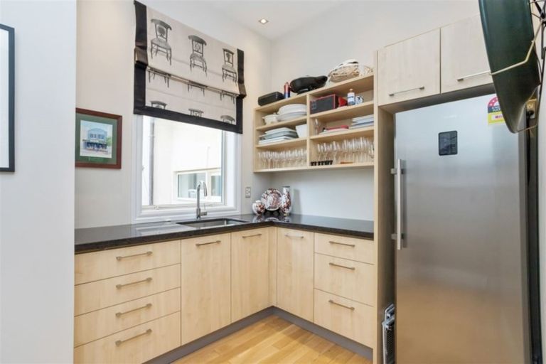 Photo of property in 54 Idris Road, Fendalton, Christchurch, 8052