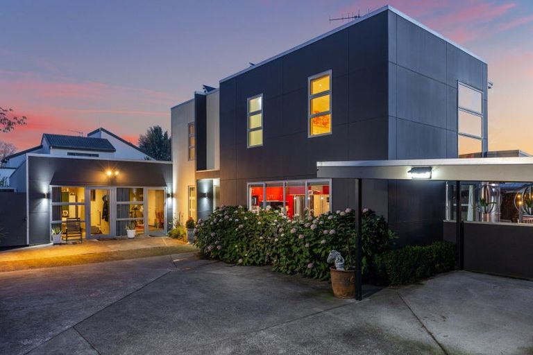 Photo of property in 15 Dillon Street, Blenheim, 7201