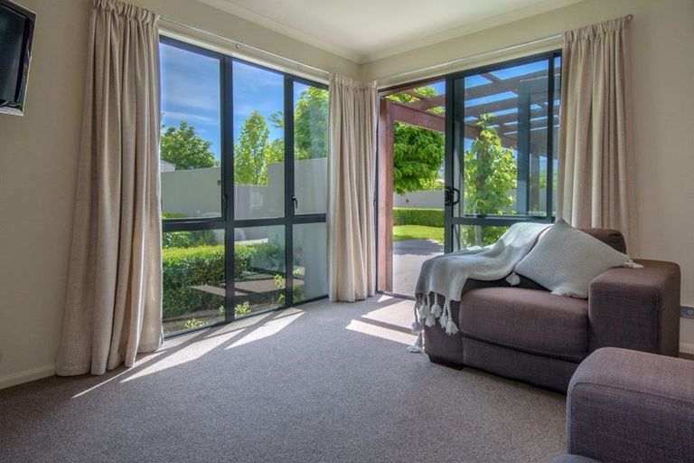 Photo of property in 31 Ferry Hill Drive, Lower Shotover, Queenstown, 9371