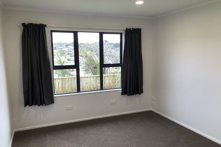 Photo of property in 6 Sheridan Terrace, Johnsonville, Wellington, 6037
