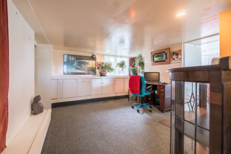 Photo of property in 188 White Swan Road, Mount Roskill, Auckland, 1041