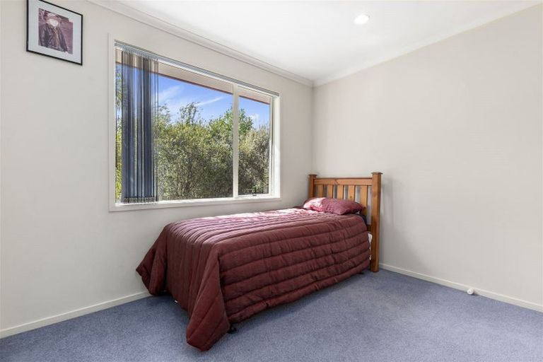 Photo of property in 19 Toomer Place, Beachlands, Auckland, 2018