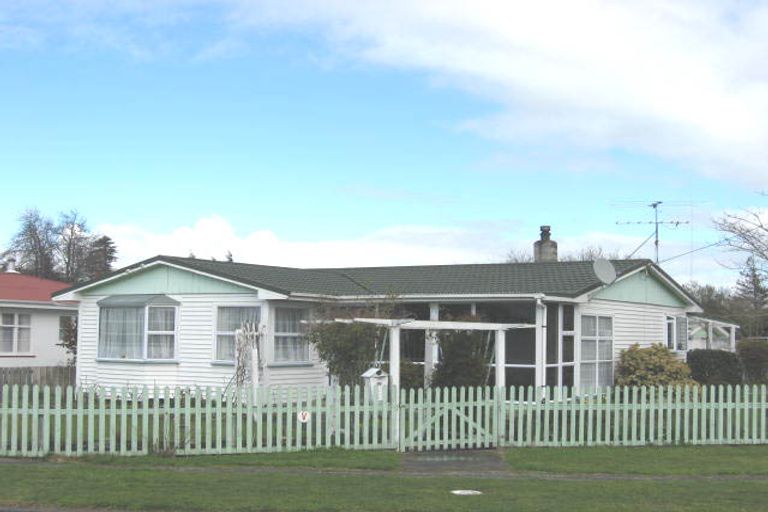 Photo of property in 115 Hillcrest Street, Solway, Masterton, 5810