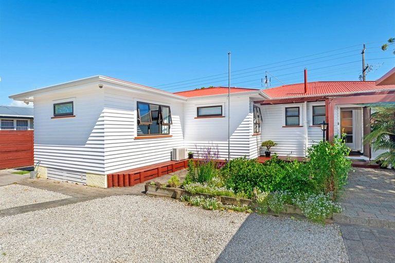 Photo of property in 113 De Lautour Road, Inner Kaiti, Gisborne, 4010