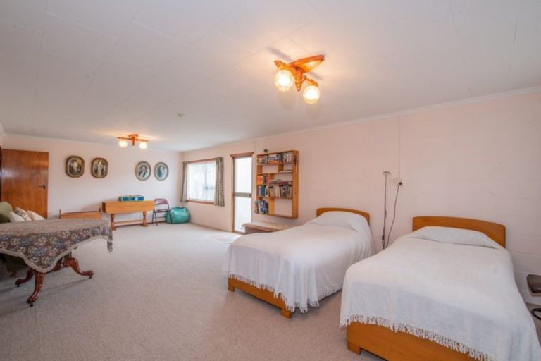 Photo of property in 1 Lanes Road, Bridge Hill, Alexandra, 9320