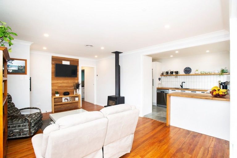 Photo of property in 14 Kingswood Road, Brookfield, Tauranga, 3110