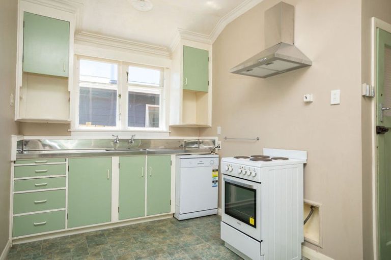 Photo of property in 5 Swinburn Street, Dannevirke, 4930