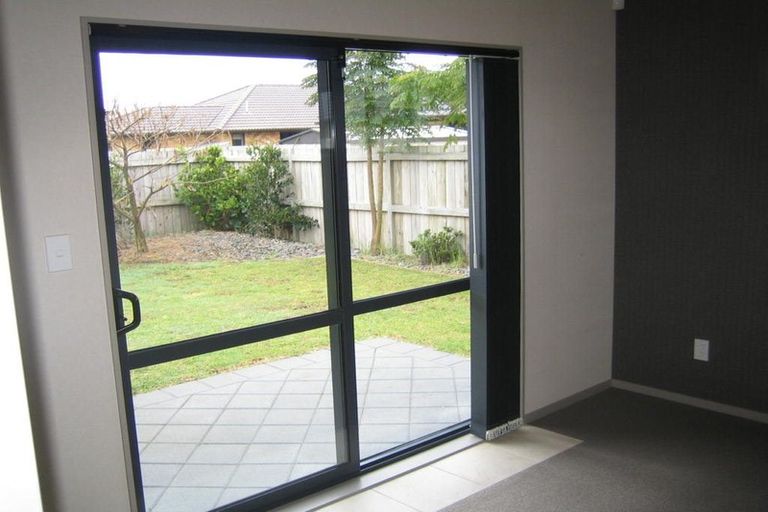 Photo of property in 25 Grabella Place, Papamoa Beach, Papamoa, 3118