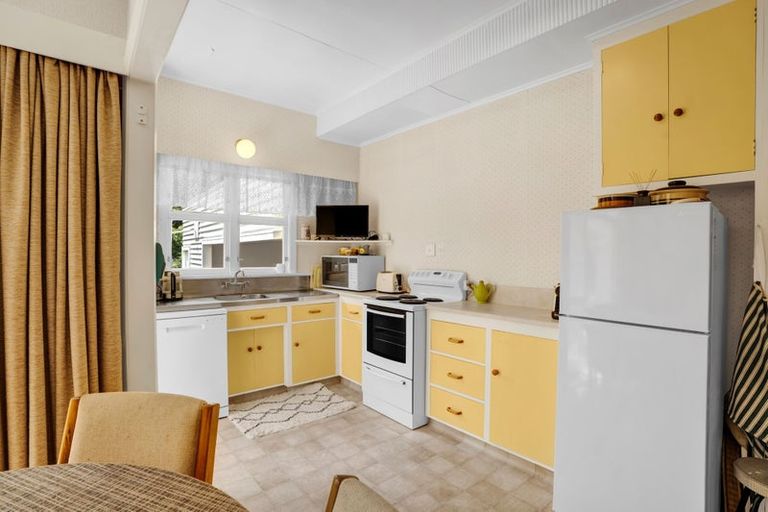 Photo of property in 33 James Street, Inglewood, 4330