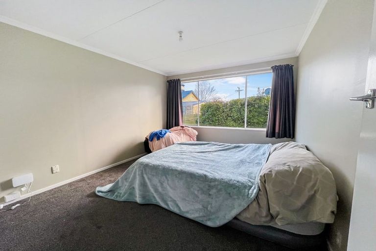 Photo of property in 19 Grange Street, Winton, 9720