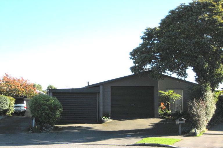 Photo of property in 30 Bidwell Place, Hillmorton, Christchurch, 8025