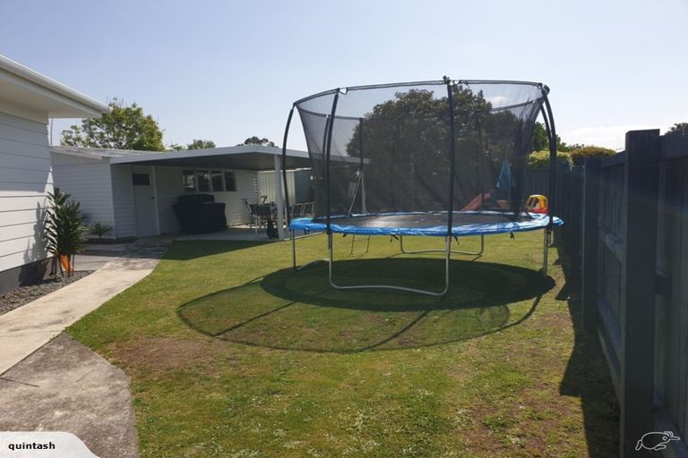 Photo of property in 37 Beazley Crescent, Tikipunga, Whangarei, 0112