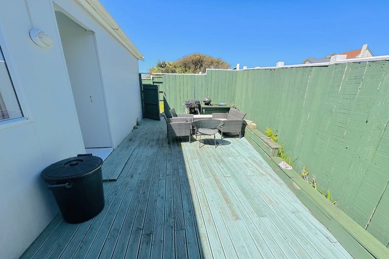 Photo of property in 22 Abilene Crescent, Churton Park, Wellington, 6037