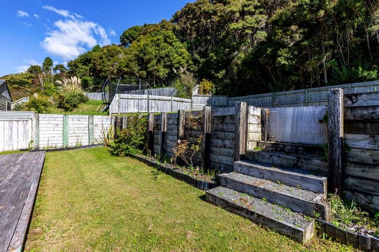 Photo of property in 58 Albatross Close, Whitby, Porirua, 5024