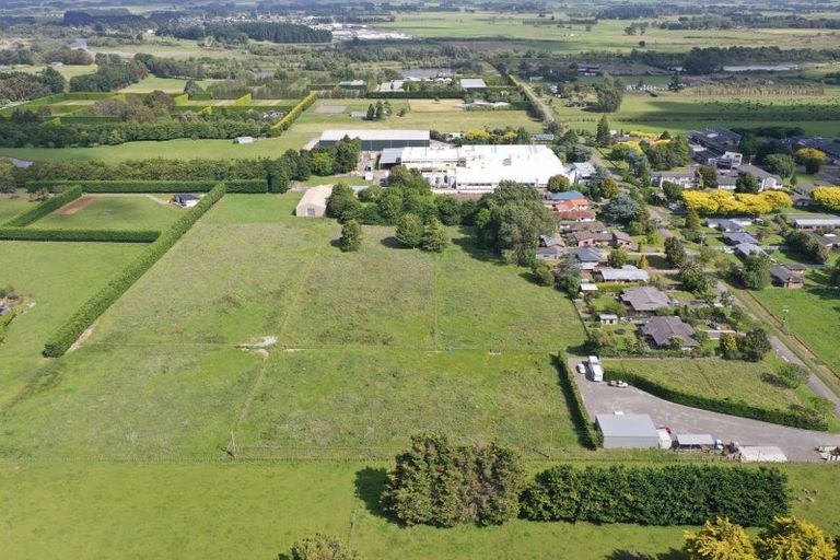 Photo of property in 73 Walkers Road, Longburn, Palmerston North, 4477
