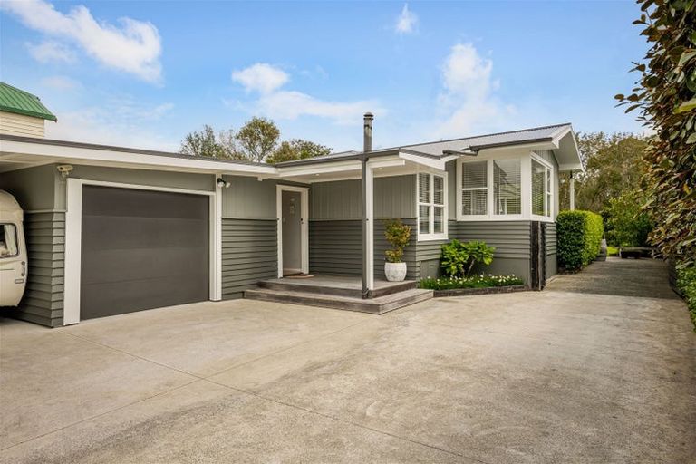 Photo of property in 12 Trigg Road, Huapai, Kumeu, 0810