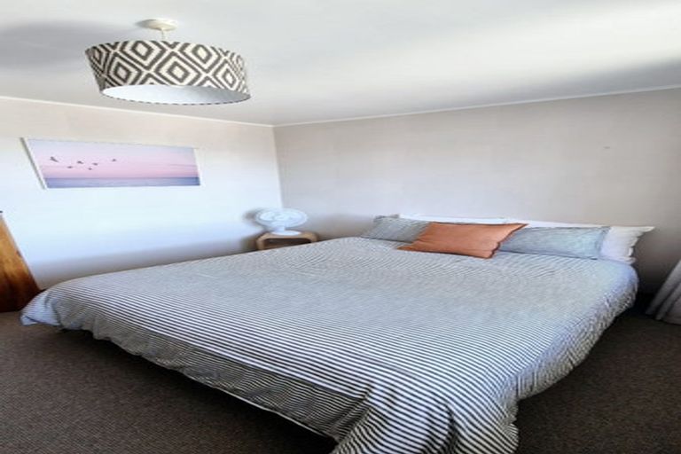 Photo of property in 2/48 Ngamotu Road, Hilltop, Taupo, 3330