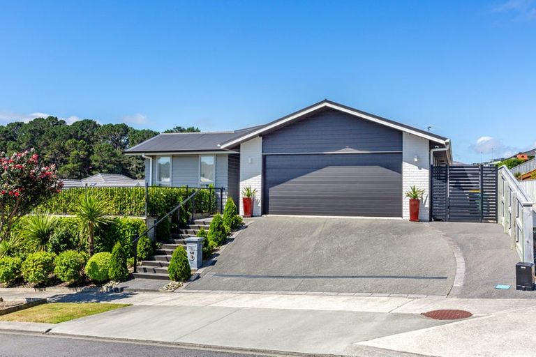Photo of property in 5 Margaret Shields Avenue, Aotea, Porirua, 5024