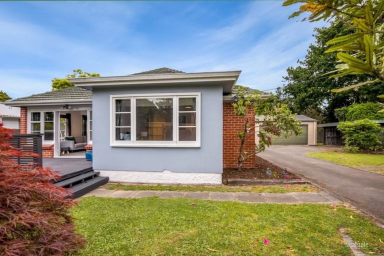 Photo of property in 13 Wood Street, Wallaceville, Upper Hutt, 5018