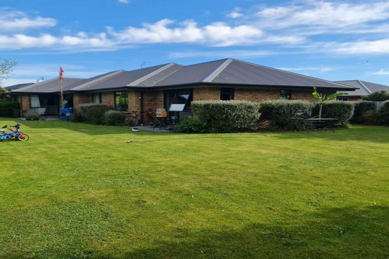 Photo of property in 26 Marlowe Place, Rolleston, 7614