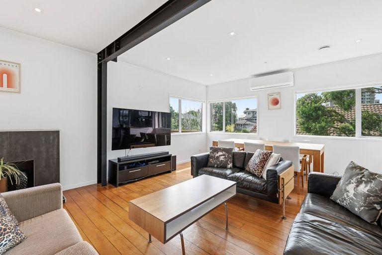Photo of property in 20 Bracken Avenue, Takapuna, Auckland, 0622