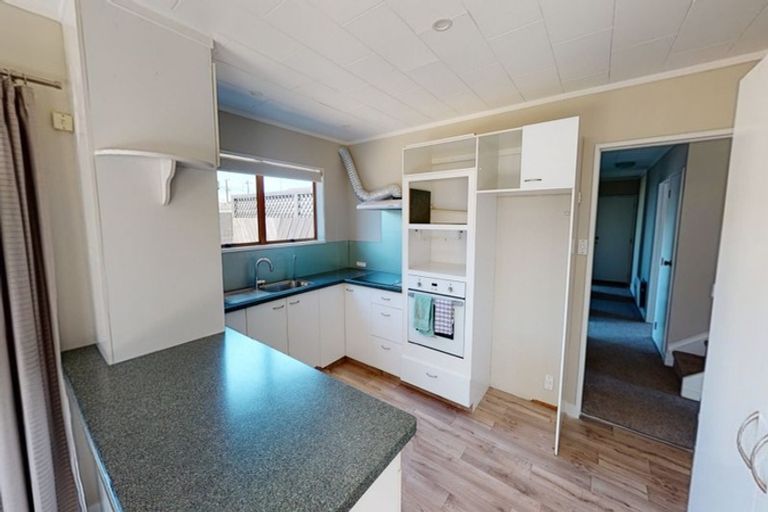 Photo of property in 8 Essex Place, Springvale, Whanganui, 4501